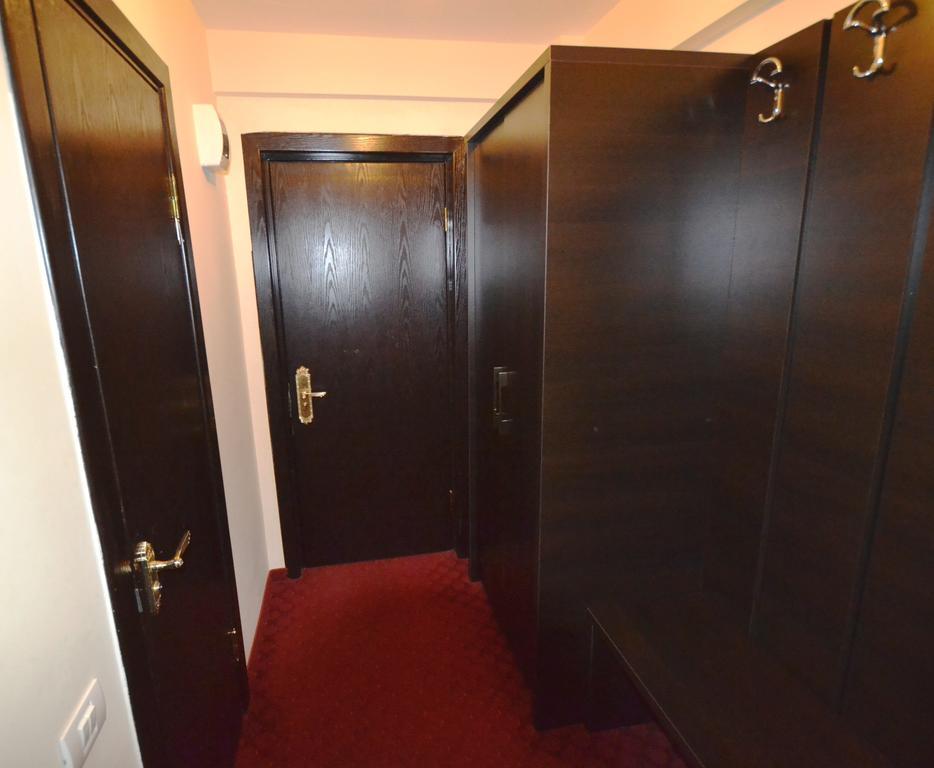 Hotel Ancor 부쿠레슈티 객실 사진